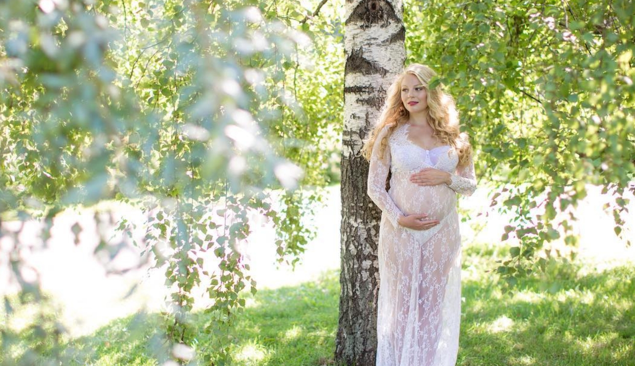 Инстамама Алёна Чекен о беременности: «Мне казалось, что чихать и кашлять вовсе теперь запрещено»