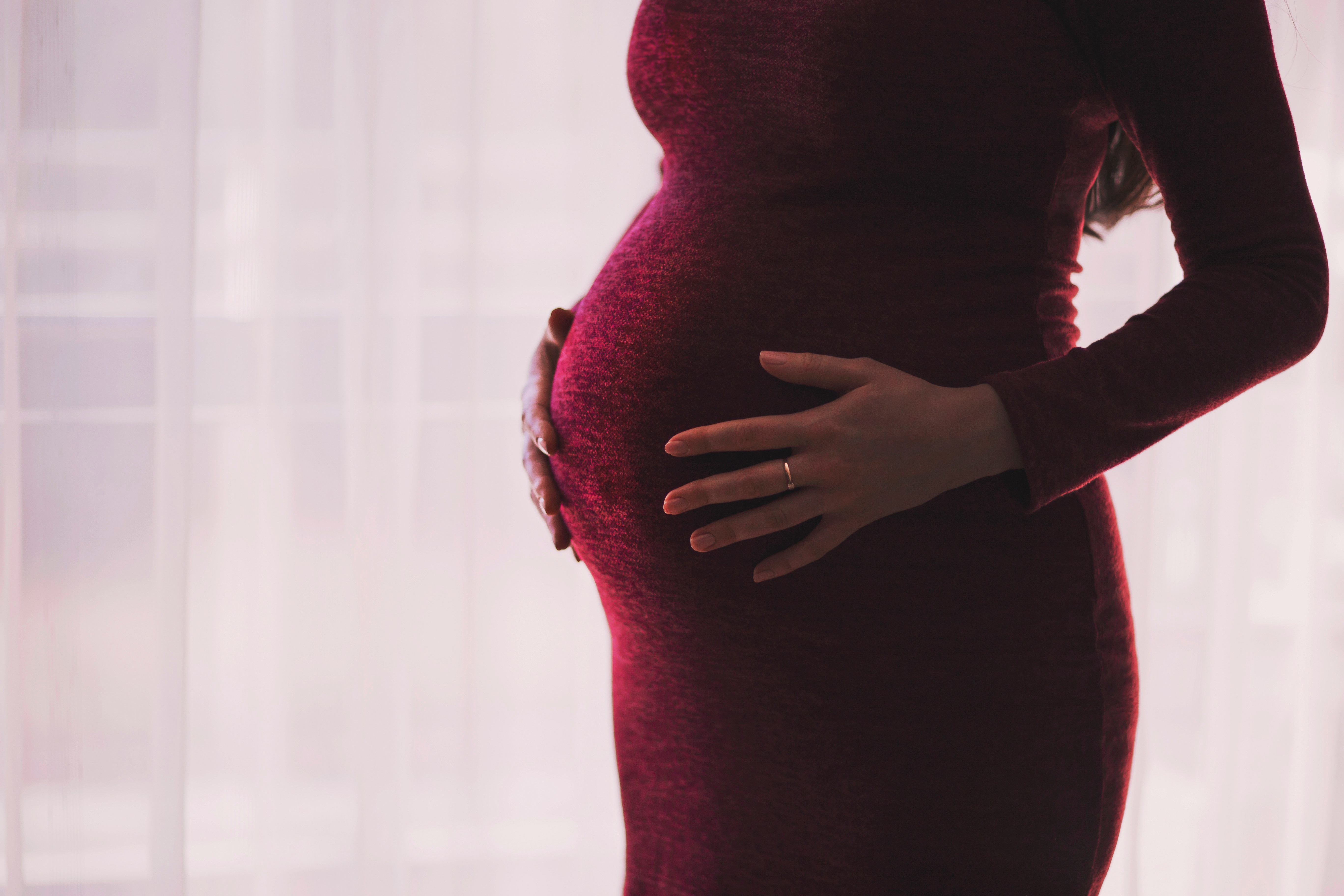 Блогер написала пост о том, как важен женщинам отдых после родов